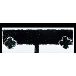 925 Sterling Silver Clover Leaf Emerald Green Earrings